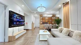 Căn hộ hạng sang 02 PN tại Vinhomes Times City Villa in Laos