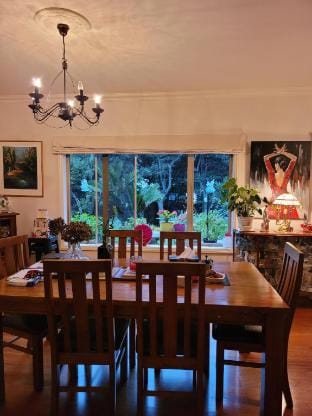 Serene Whangarei  lifestyle luxurious modern home  with  trees and Garden Views Vacation rental in Whangārei