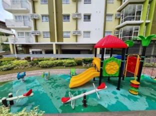 Romantic Purple 1-Bedroom 5-8 pax in CDO Apartment in Cagayan de Oro
