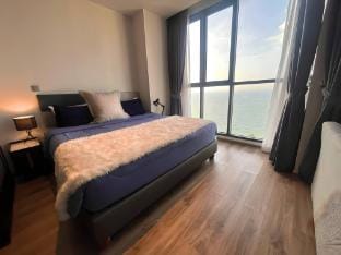 Luxury Sea View - High Floor Apartment in Pattaya City