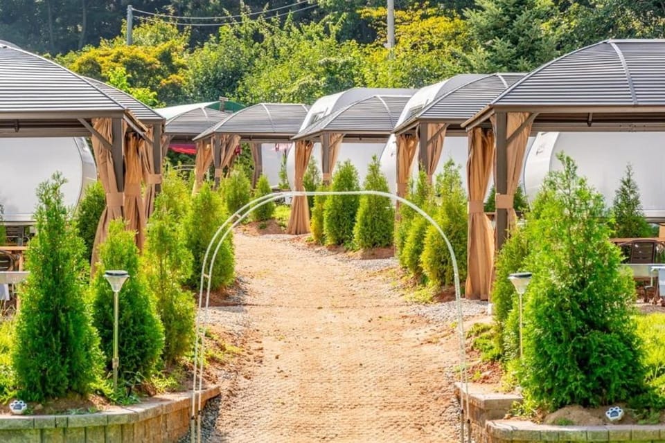 Daebudo (Yeonghungdo) Sanchon Caravan Bed and Breakfast in Gyeonggi-do