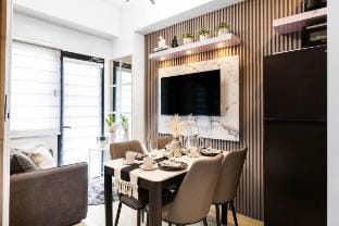 The Traveler’s Home & Staycation Apartment in Quezon City