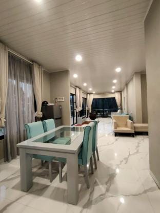 villasyeri Villa in Cisarua
