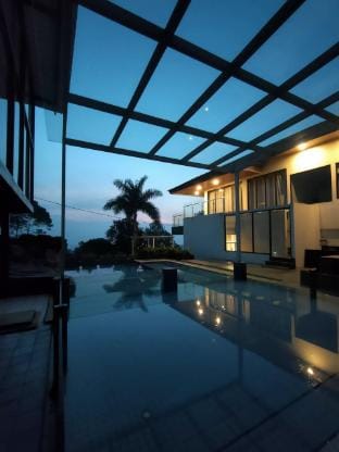 villasyeri Villa in Cisarua