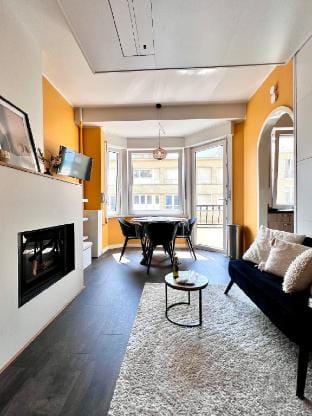 Beachfront & Sea View Sleeps 6 Vacation rental in De Panne
