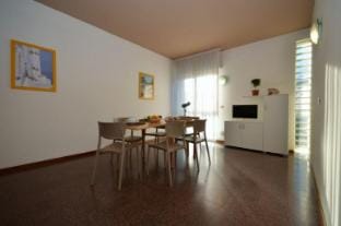 Family-Sized Apartment Near the Beach Apartment in Bibione