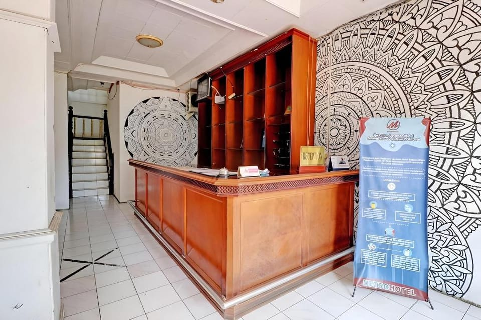RedDoorz near Metro Bandung Hotel in Bandung