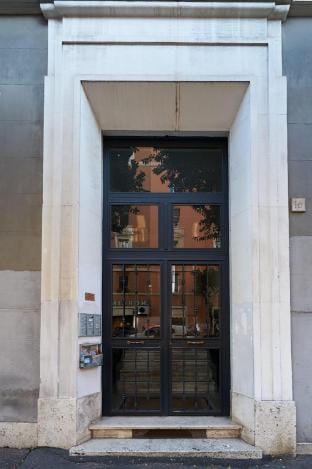 Cinema Design Home San Giovanni Apartment in Rome