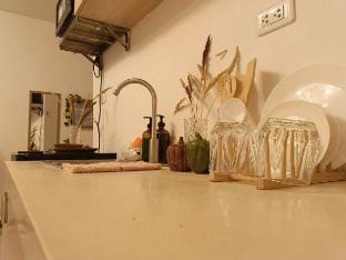 Homey Studio Apartment with Partitioned Bedrooms Vacation rental in Manila City