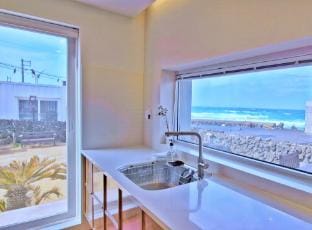 Panpo Fantasy Ocean View(40pyeong) Vacation rental in South Korea