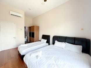 The loft shopping mall by J suite  Hotel in Kota Kinabalu