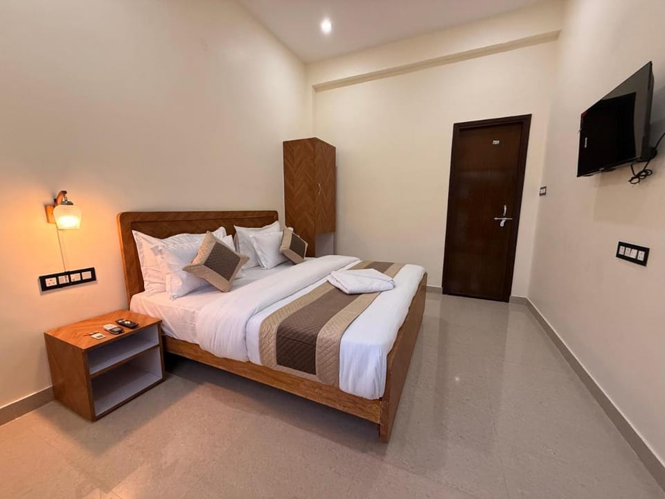 Flying Dutchman Varanasi Hostel in Varanasi