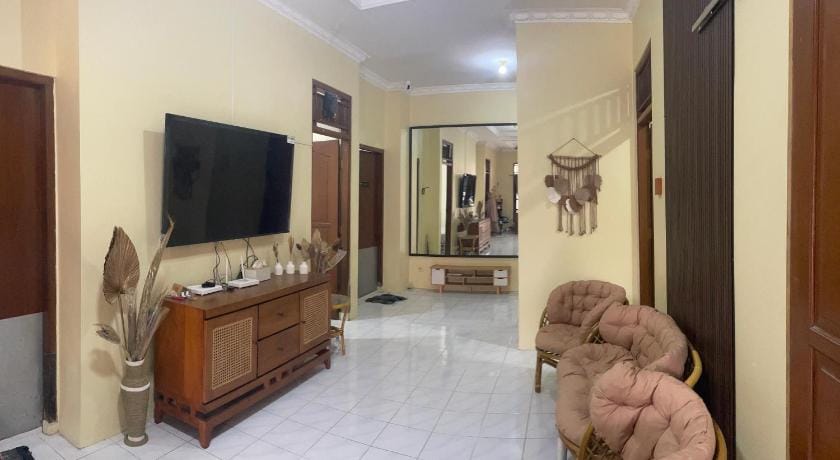 Zahra Guesthouse Shar'i Bed and Breakfast in Special Region of Yogyakarta