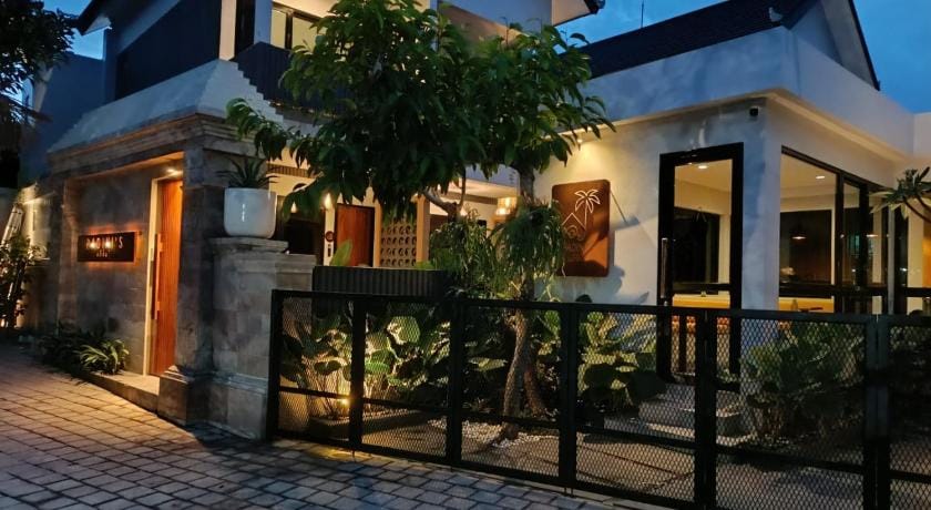 Padinis Villa & Coffee Hotel in Sukawati