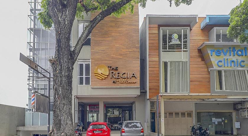 Capital O 94727 Regia Cihampelas Ciwalk Hotel in Bandung