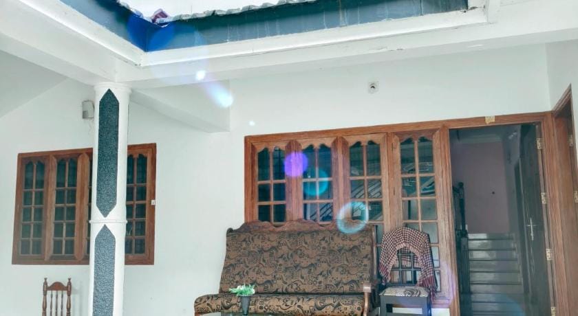 Banasura Green paradise Villa Deluxe Budget Rooms Apartment in Kerala