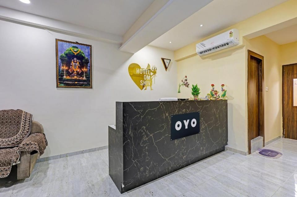 Hotel O Om Shiv Hotel in Vadodara
