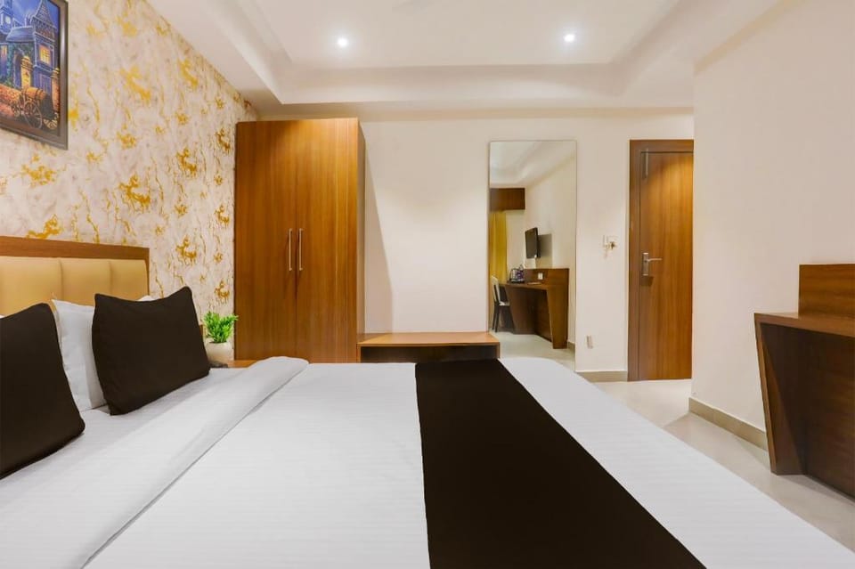 Super Townhouse Oak Sevoke Road Siliguri Hotel in West Bengal