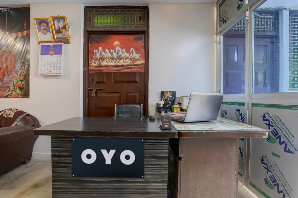 SPOT ON Alakh Kashi Homestay Hotel in Varanasi