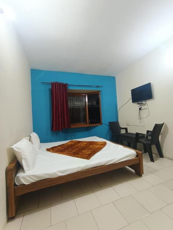 Matthews Cottage Hotel in Kodaikanal