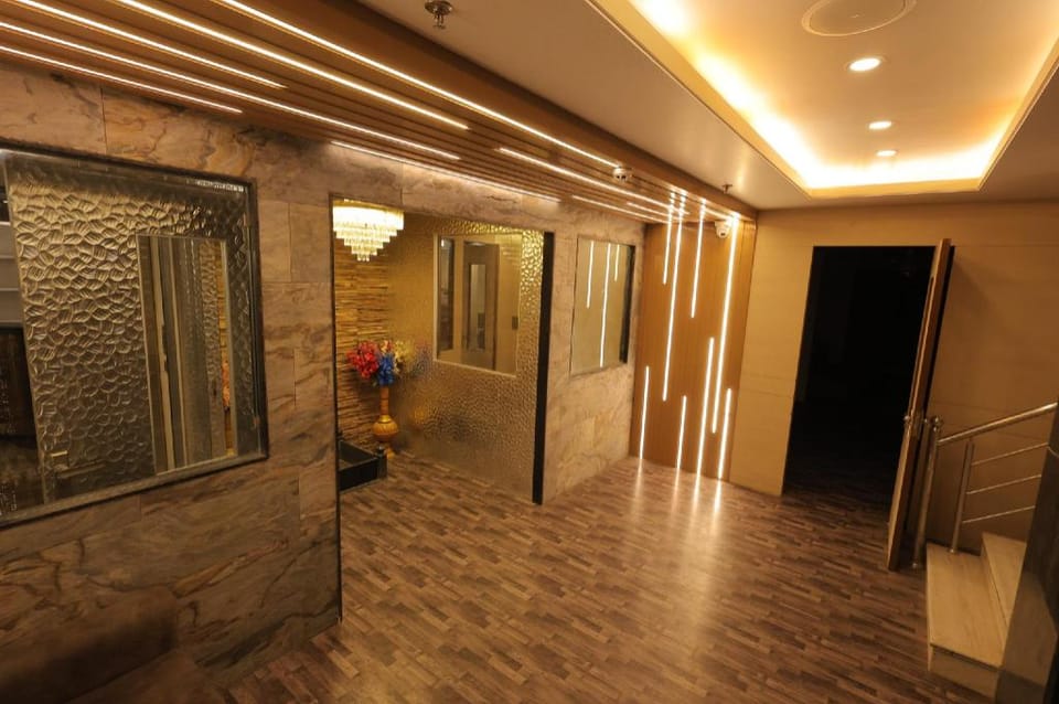 Hotel Pearl Square Hotel in Jaipur