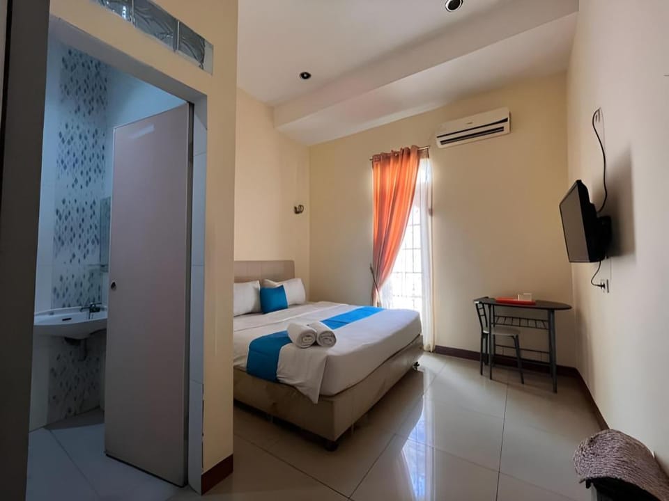 Hotel O Medan near Sun Plaza formerly Medan Baru House Hotel in Indonesia