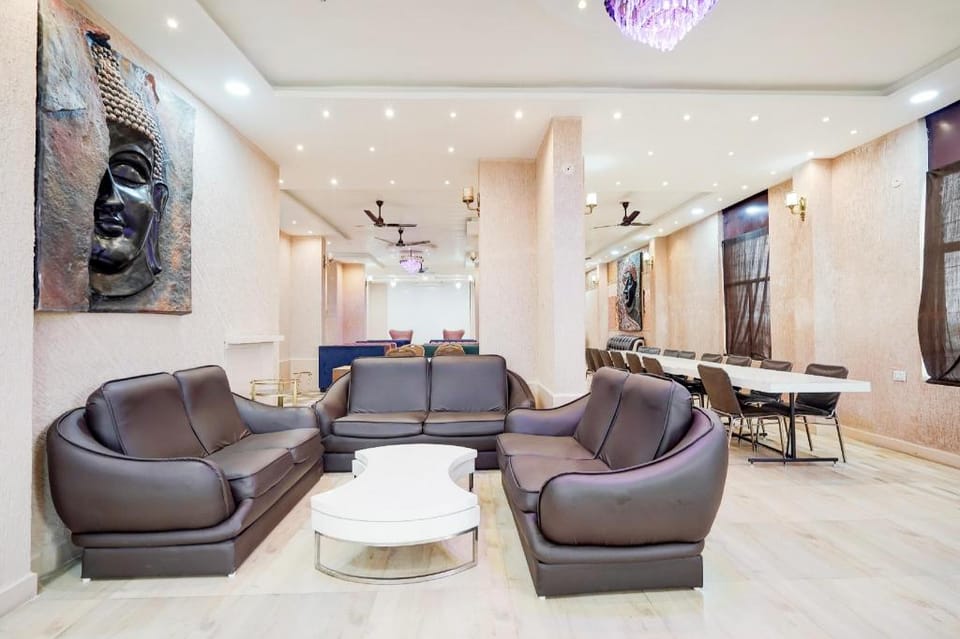 Super Townhouse City Mall Kota Formerly Hotel High Society Hotel in Rajasthan