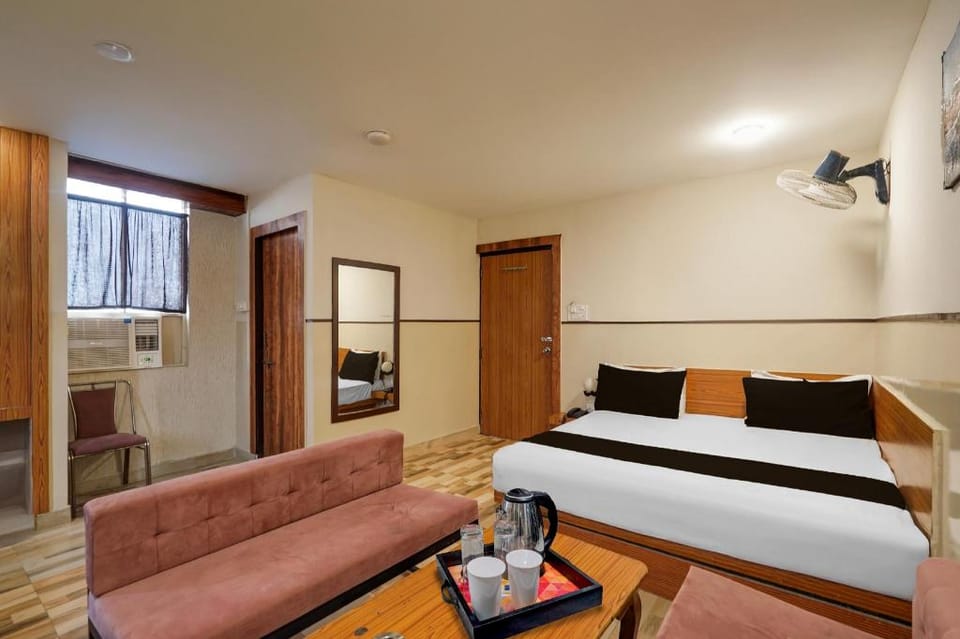 Super Townhouse City Mall Kota Formerly Hotel High Society Hotel in Rajasthan