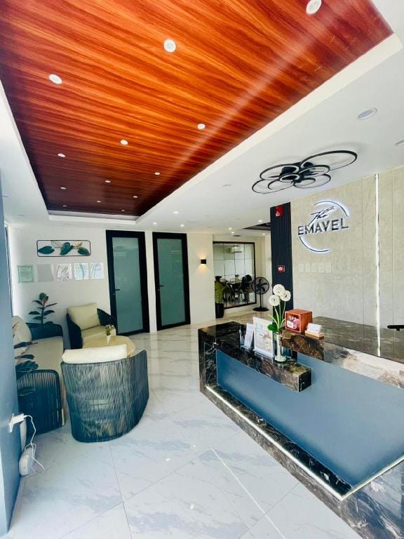 EMAVEL BEACH RESORT Hotel in La Union