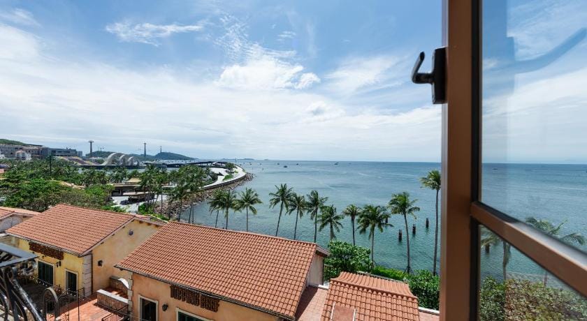 Lucie Cozy Home - Sunset Town Phu Quoc Hotel in Phu Quoc