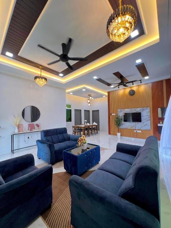 Nurul Ain Homestay, Nearby Kelulut Beach, Marang Terengganu Hotel in Terengganu, Malaysia