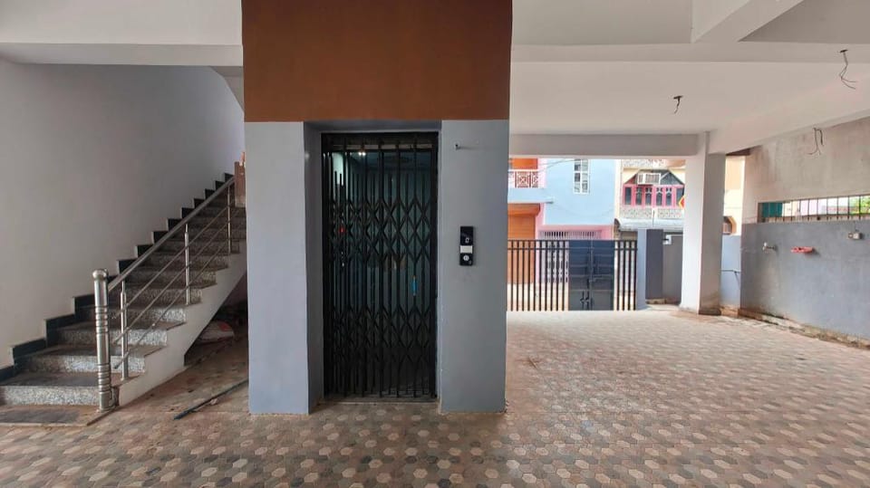 POP 83778F Hotel Nandak  Grand Hotel in India
