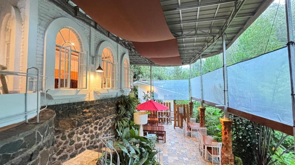 Nuansa Pagi Home & Coffee Hotel in West Java