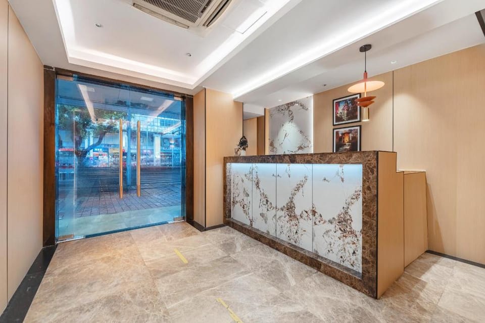 Yueduo Hotel Selection - Guangzhou Beijing Road Shangxiajiu Shisanhang Ximenkou Metro Station Branch Hotel in Guangzhou