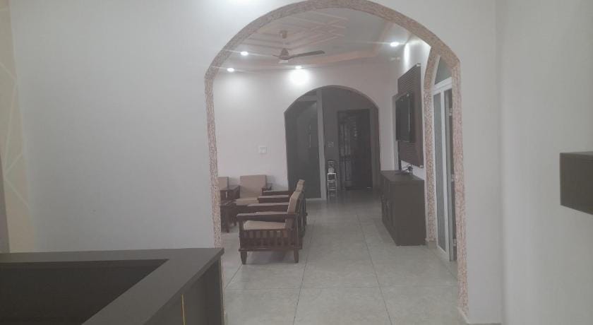 Hotel Dharamshala Ayush Health Paradise Hotel in Punjab, India