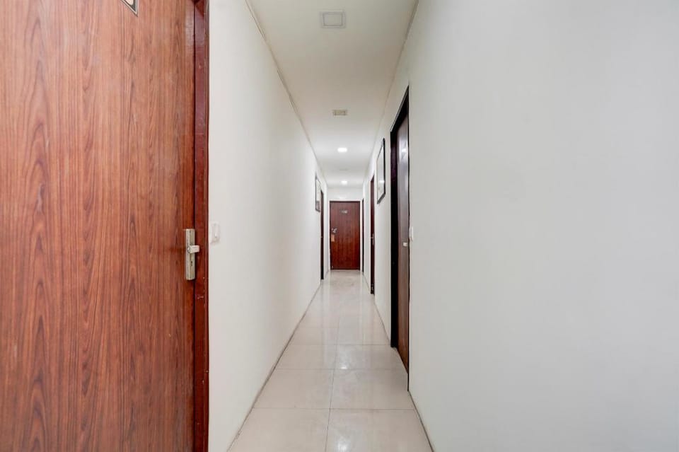 OYO 821180 HOTEL SNOW VALLEY Hotel in Delhi