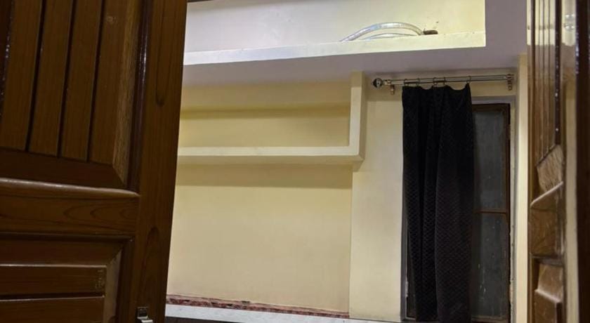 Hotel Om Sai Hotel in Varanasi