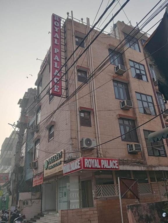 Royal Palace By Excellent Hospitality Hotel in New Delhi
