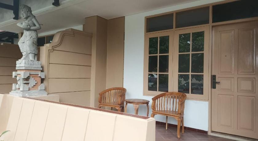 Hotel Oranjje by Secoms Hotel in Denpasar