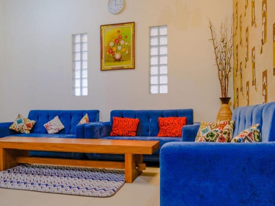 Hotel Tiara Family Residence Batu by NAP Vacation rental in Batu