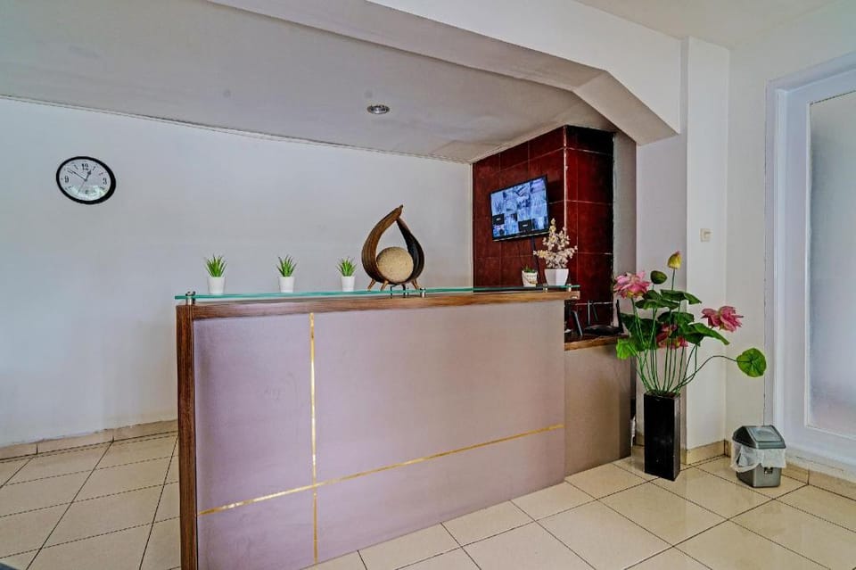 Dancenter Setra Priangan Guest House Hotel in Parongpong