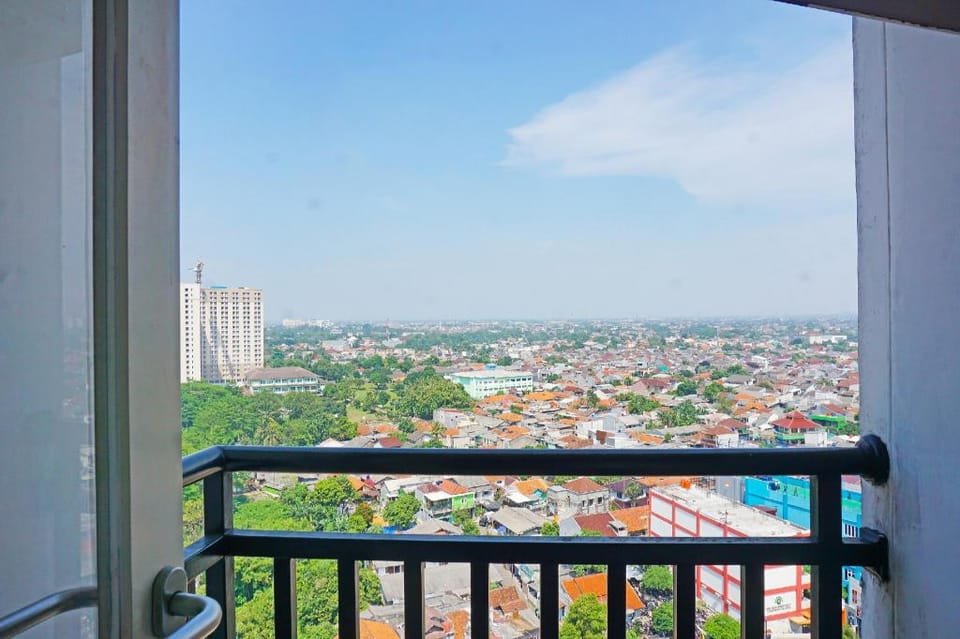 Dancenter GLV Tower B Hotel in South Jakarta City