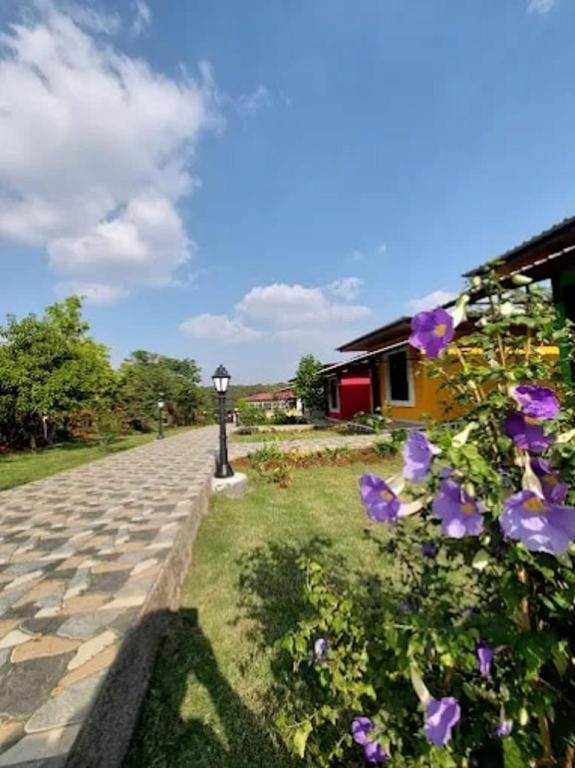 Aranya Kulam Resort 12 km from Bhimashankar Temple Hotel in Maharashtra