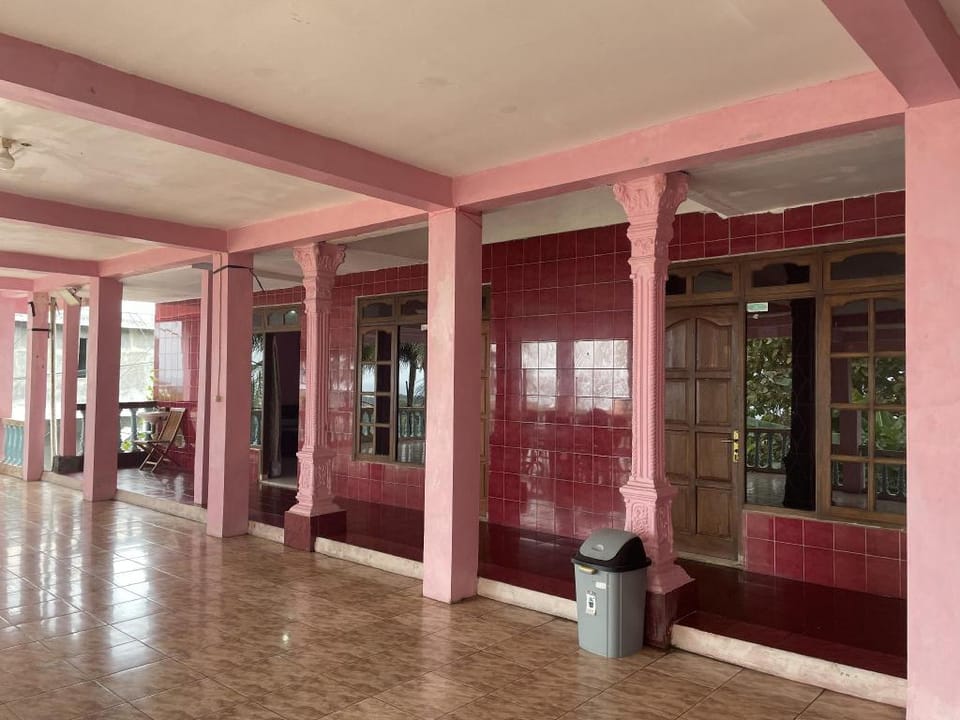 Hotel Carollina Syariah Hotel in Special Region of Yogyakarta