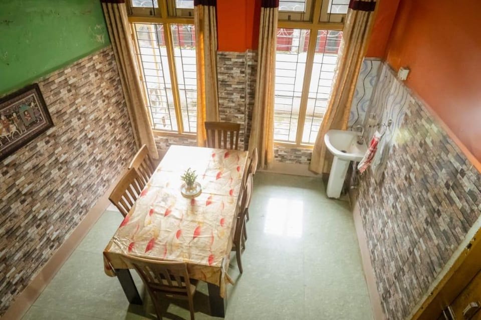 RD Homestay & PG Guwahati 17km Maa Kamakhya Temple Vacation rental in Bangladesh