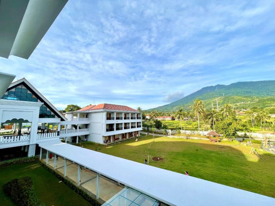5G RESORT MOUNTAIN VIEW Hotel in West Java