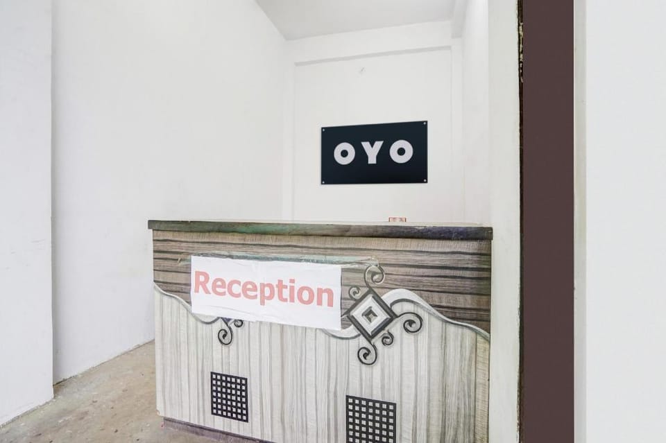 Hotel O Ayush Hotel & Restaurant Hotel in Uttar Pradesh