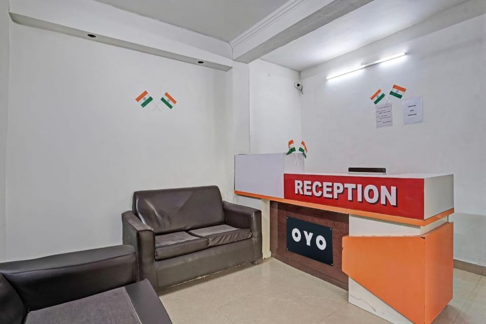 Super Hotel O Diamond Home Stay Hotel in Noida