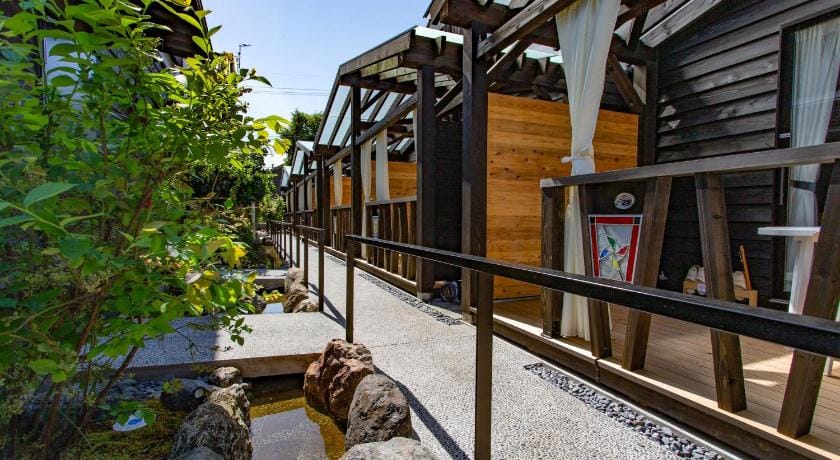 B&B MIKAWA 5 - Villas with Terrace Hotel in Ishikawa Prefecture