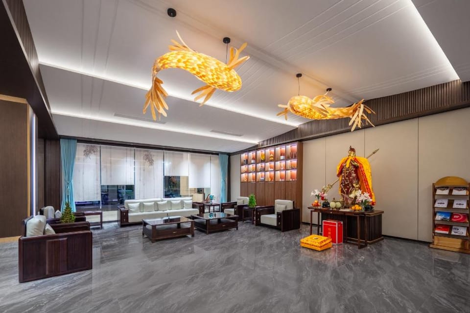 Huafeng Hotel Hotel in West Java